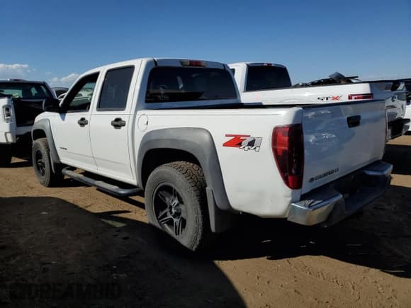 ✅ 2005 Chevrolet Colorado 1SF LS Z71 • VIN: 1GCDT136458285065 • Лот: 73026224. Опубликован ранее на Copart с пробегом 224 408 миль. Бесплатный доступ к архиву аукционных продаж из США и подробный отчёт об истории автомобиля на DreamBid. Изображение 2.