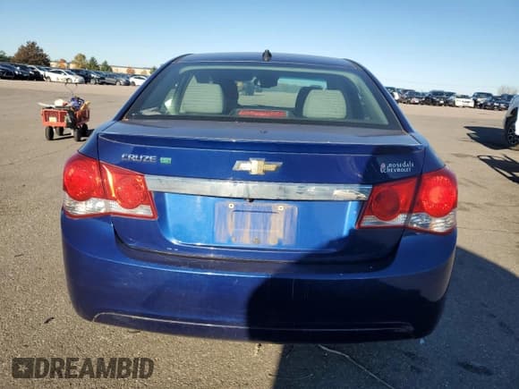 ✅ 2013 Chevrolet Cruze ECO • VIN: 1G1PH5SB3D7232293 • Lot: 90298735. Wystawiony na Copart z przebiegiem 144 482 mil. Bezpłatny archiwum sprzedaży aukcyjnych z USA i szczegółowy raport historii pojazdu na DreamBid. Zdjęcie 6.