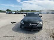 ✅ 2019 Mercedes-Benz C 300 • VIN: WDDWJ8DBXKF851892 • Lot: 69609095. Wystawiony na Copart z przebiegiem 71 272 mil. Bezpłatny archiwum sprzedaży aukcyjnych z USA i szczegółowy raport historii pojazdu na DreamBid. Zdjęcie 13.