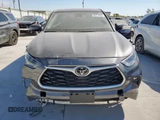 ✅ 2022 Toyota Highlander LE • VIN: 5TDZZRAH7NS139830 • Lot: 86314935. Listed on Copart with 51,007 mi. Free auction sales archive from the USA and detailed vehicle history report at DreamBid. Image 5.