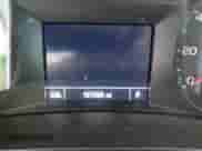 2018 Chevrolet Malibu LT z VIN 1G1ZD5ST3JF175821, wystawiony jako IAAI lot #43226436 z przebiegiem 167 996 mil mil oraz . Historia ofert i sprzedaży dostępna na DreamBid. Obrazek 15.