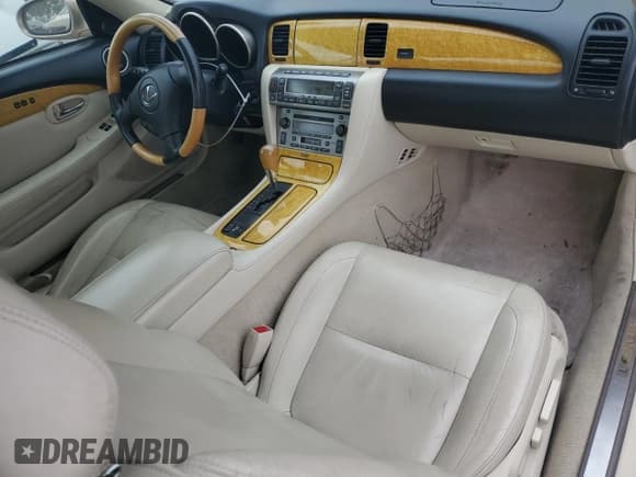 ✅ 2004 Lexus SC 430 • VIN: JTHFN48YX40060188 • Lot: 54439165. Listed on Copart with 115,169 mi. Free auction sales archive from the USA and detailed vehicle history report at DreamBid. Image 8.