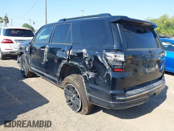 ✅ 2019 Toyota 4Runner SR5 • VIN: JTEBU5JR9K5714251 • Lot: 42248602. Wystawiony na IAAI z przebiegiem 64 925 mil. Bezpłatny archiwum sprzedaży aukcyjnych z USA i szczegółowy raport historii pojazdu na DreamBid. Zdjęcie 3.