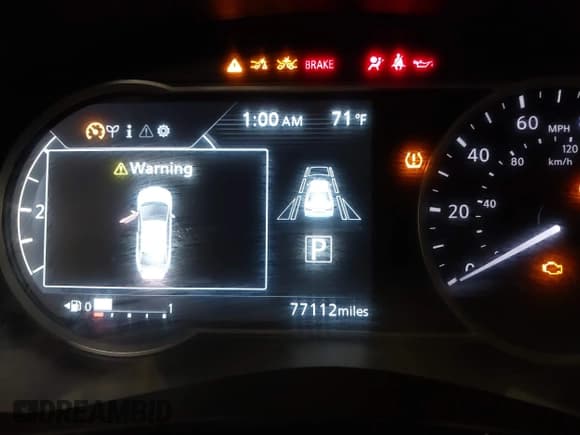 ✅ 2021 Nissan Versa SV • VIN: 3N1CN8EVXML868021 • Lot: 43240178. Wystawiony na IAAI z przebiegiem 77 112 mil. Bezpłatny archiwum sprzedaży aukcyjnych z USA i szczegółowy raport historii pojazdu na DreamBid. Zdjęcie 16.