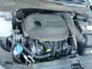 2020 Hyundai Veloster Turbo R-Spec z VIN KMHTH6AB5LU026515, wystawiony jako IAAI lot #43278624 z przebiegiem 48 888 mil mil oraz . Historia ofert i sprzedaży dostępna na DreamBid. Obrazek 19.