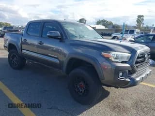 ✅ 2017 Toyota Tacoma TRD Pro • VIN: 5TFCZ5AN6HX071281 • Lot: 43720789. Listed on IAAI with 202,716 mi. Free auction sales archive from the USA and detailed vehicle history report at DreamBid. Image 1.