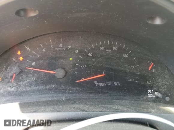 ✅ 2007 Toyota Camry CE • VIN: 4T1BE46K87U040772 • Lot: 84440435. Wystawiony na Copart z przebiegiem 187 854 mil. Bezpłatny archiwum sprzedaży aukcyjnych z USA i szczegółowy raport historii pojazdu na DreamBid. Zdjęcie 9.