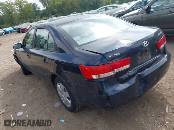 2006 Hyundai Sonata GL z VIN 5NPET46C56H072605, wystawiony jako IAAI lot #43207821 z przebiegiem 90 994 mil mil oraz . Historia ofert i sprzedaży dostępna na DreamBid. Obrazek 3.