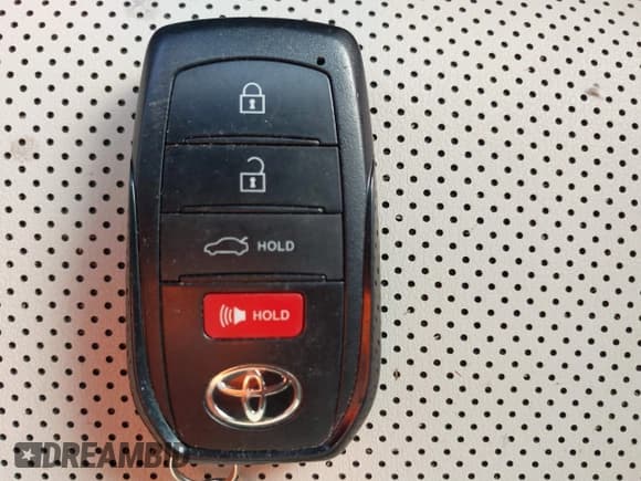 ✅ 2024 Toyota Crown XLE • VIN: JTDAAAAF1R3029397 • Lot: 42269436. Wystawiony na IAAI z przebiegiem Nie podano. Bezpłatny archiwum sprzedaży aukcyjnych z USA i szczegółowy raport historii pojazdu na DreamBid. Zdjęcie 11.