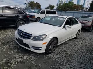 ✅ 2014 Mercedes-Benz C 300 Sport • VIN: WDDGF8AB2EG166052 • Lot: 86800205. Listed on Copart with 164,974 mi. Free auction sales archive from the USA and detailed vehicle history report at DreamBid. Image 1.