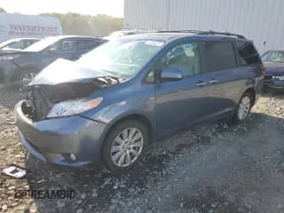 ✅ 2017 Toyota Sienna XLE • VIN: 5TDDZ3DCXHS165849 • Lot: 84985585. Listed on Copart with 82,857 mi. Free auction sales archive from the USA and detailed vehicle history report at DreamBid. Image 1.