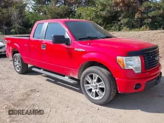 ✅ 2014 Ford F-150 XL • VIN: 1FTEX1CM7EFD07868 • Lot: 43222568. Wystawiony na IAAI z przebiegiem 163 445 mil. Bezpłatny archiwum sprzedaży aukcyjnych z USA i szczegółowy raport historii pojazdu na DreamBid. Zdjęcie 1.