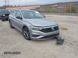 ✅ 2021 Volkswagen Jetta S • VIN: 3VWC57BU6MM015383 • Лот: 43615473. Опубликован ранее на IAAI с пробегом 104 783 миль. Бесплатный доступ к архиву аукционных продаж из США и подробный отчёт об истории автомобиля на DreamBid. Изображение 1.