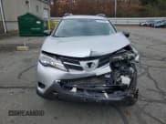 ✅ 2014 Toyota RAV4 LE • VIN: JTMBFREV0EJ006429 • Лот: 92372985. Опубликован ранее на Copart с пробегом Не указан. Бесплатный доступ к архиву аукционных продаж из США и подробный отчёт об истории автомобиля на DreamBid. Изображение 5.