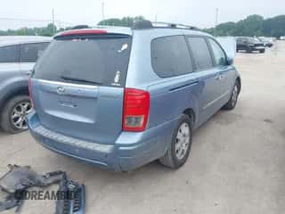 2007 Hyundai Entourage GLS z VIN KNDMC233676013319, wystawiony jako IAAI lot #42663094 z przebiegiem 209 578 mil mil oraz . Historia ofert i sprzedaży dostępna na DreamBid. Obrazek 4.