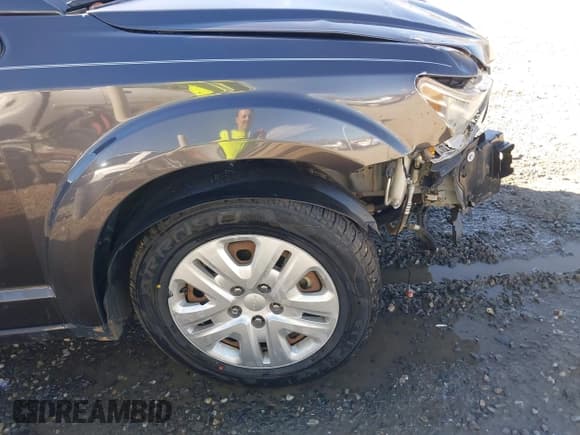 ✅ 2018 Dodge Journey SXT • VIN: 3C4PDCBG4JT503968 • Lot: 41673235. Listed on IAAI with 123,405 mi. Free auction sales archive from the USA and detailed vehicle history report at DreamBid. Image 19.