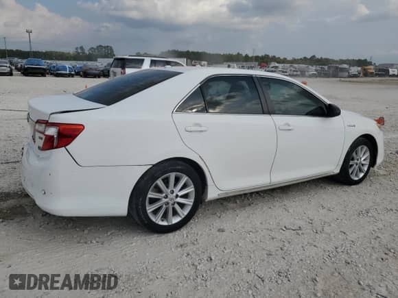 2013 Toyota Camry LE с VIN 4T1BD1FK7DU069905, выставлен на аукционе Copart как лот 89667625 с пробегом 258 809 миль миль и Списание • Salvage title. История ставок и продаж доступна на DreamBid. Изображение 3.