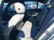 ✅ 2012 BMW 3 Series 335i • VIN: WBA3A9G59CNP35581 • Lot: 43777952. Wystawiony na IAAI z przebiegiem 160 393 mil. Bezpłatny archiwum sprzedaży aukcyjnych z USA i szczegółowy raport historii pojazdu na DreamBid. Zdjęcie 8.