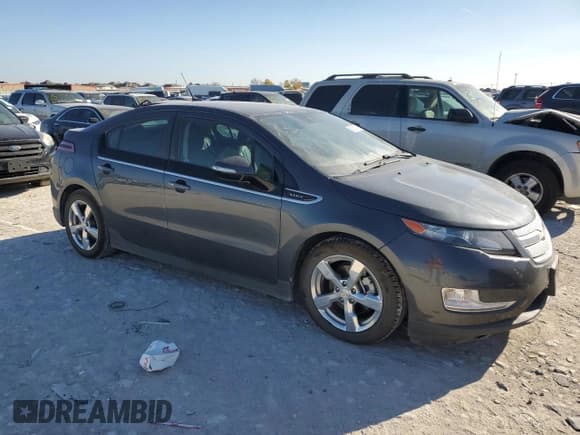 ✅ 2013 Chevrolet Volt • VIN: 1G1RB6E46DU114253 • Lot: 85857764. Wystawiony na Copart z przebiegiem 88 520 mil. Bezpłatny archiwum sprzedaży aukcyjnych z USA i szczegółowy raport historii pojazdu na DreamBid. Zdjęcie 4.