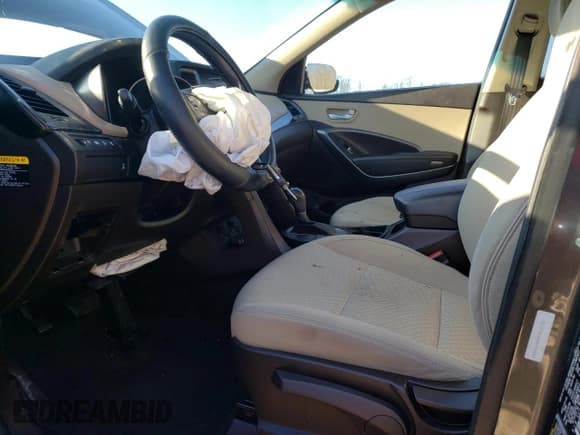 ✅ 2017 Hyundai Santa Fe 2.4L • VIN: 5XYZTDLB8HG453243 • Лот: 70574892. Опубликован ранее на Copart с пробегом 79 199 миль. Бесплатный доступ к архиву аукционных продаж из США и подробный отчёт об истории автомобиля на DreamBid. Изображение 7.