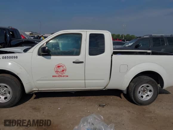 2014 Nissan Frontier S with VIN 1N6BD0CT6EN736208, listed as a IAAI auction lot 43067384 with 272,900 mi miles and . Bid and sale history available at DreamBid. Image 14.