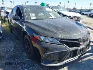 2022 Toyota Camry XSE with VIN 4T1K61AK0NU026672, listed as a IAAI auction lot 43388043 with 37,512 mi miles and . Bid and sale history available at DreamBid. Image 1.