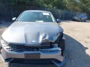 ✅ 2021 Kia K5 LXS • VIN: 5XXG14J20MG062988 • Lot: 43220132. Wystawiony na IAAI z przebiegiem 101 781 mil. Bezpłatny archiwum sprzedaży aukcyjnych z USA i szczegółowy raport historii pojazdu na DreamBid. Zdjęcie 13.