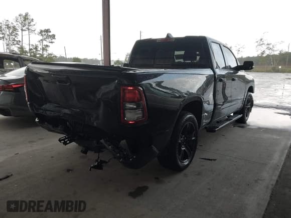 ✅ 2021 Ram 1500 Big Horn • VIN: 1C6RREBG9MN710762 • Lot: 43373591. Listed on IAAI with 51,132 mi. Free auction sales archive from the USA and detailed vehicle history report at DreamBid. Image 4.