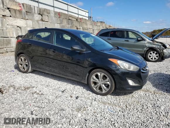 ✅ 2013 Hyundai Elantra • VIN: KMHD35LE7DU086284 • Lot: 89695645. Listed on Copart with 115,338 mi. Free auction sales archive from the USA and detailed vehicle history report at DreamBid. Image 4.