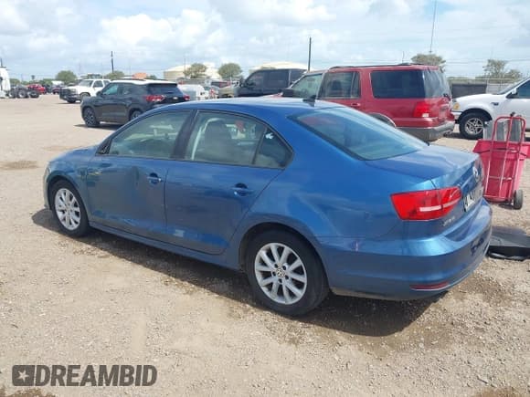 ✅ 2015 Volkswagen Jetta SE • VIN: 3VWD17AJ0FM301191 • Lot: 42446461. Listed on IAAI with 162,000 mi. Free auction sales archive from the USA and detailed vehicle history report at DreamBid. Image 3.