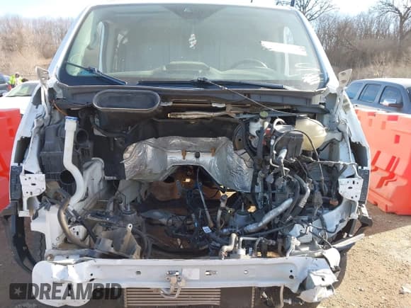 ✅ 2016 Ford Transit • VIN: 1FTYR1YG0GKA12535 • Lot: 41455146. Listed on IAAI with 149,521 mi. Free auction sales archive from the USA and detailed vehicle history report at DreamBid. Image 6.