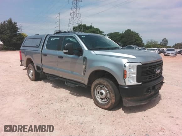 ✅ 2024 Ford F-250 XL • VIN: 1FT7W2BA4RED76246 • Lot: 58189015. Listed on Copart with 16,155 mi. Free auction sales archive from the USA and detailed vehicle history report at DreamBid. Image 4.