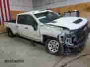 2024 Chevrolet Silverado 3500HD Work Truck с VIN 1GC4YSE78RF184240, выставлен на аукционе Copart как лот 71125204 с пробегом 20 056 миль миль и На запчасти • Non repairable. История ставок и продаж доступна на DreamBid. Изображение 4.