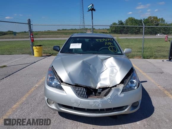 ✅ 2004 Toyota Solara SE • VIN: 4T1CE38P44U798126 • Lot: 43051797. Listed on IAAI with Not provided. Free auction sales archive from the USA and detailed vehicle history report at DreamBid. Image 11.