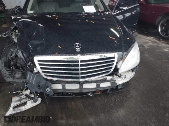 ✅ 2007 Mercedes-Benz S 550 • VIN: WDDNG86X27A097233 • Lot: 43756675. Listed on IAAI with Not provided. Free auction sales archive from the USA and detailed vehicle history report at DreamBid. Image 6.