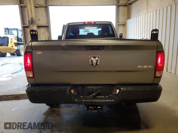 ✅ 2012 Ram 2500 ST • VIN: 3C6TD5HTXCG269031 • Lot: 55424605. Wystawiony na Copart z przebiegiem 100 941 mil. Bezpłatny archiwum sprzedaży aukcyjnych z USA i szczegółowy raport historii pojazdu na DreamBid. Zdjęcie 6.
