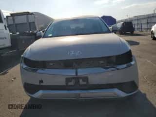 2022 Hyundai Ioniq 5 SEL z VIN KM8KNDAF1NU093241, wystawiony jako Copart lot #73766294 z przebiegiem 32 207 mil mil oraz Szkoda całkowita • Salvage title. Historia ofert i sprzedaży dostępna na DreamBid. Obrazek 5.