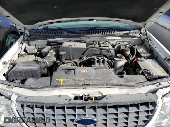 ✅ 2002 Ford Explorer • VIN: 1FMZU75E12ZB96453 • Lot: 89016865. Wystawiony na Copart z przebiegiem Nie podano. Bezpłatny archiwum sprzedaży aukcyjnych z USA i szczegółowy raport historii pojazdu na DreamBid. Zdjęcie 12.