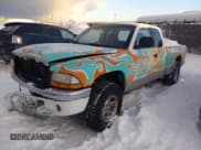 ✅ 1999 Dodge Dakota SLT • VIN: 1B7GG22Y6XS137628 • Lot: 83237454. Wystawiony na Copart z przebiegiem 196 200 mil. Bezpłatny archiwum sprzedaży aukcyjnych z USA i szczegółowy raport historii pojazdu na DreamBid. Zdjęcie 1.