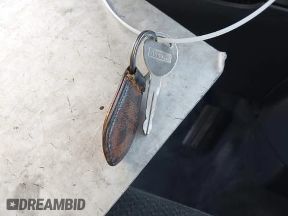 ✅ 2002 Dodge 1500 • VIN: 3D7HA18N22G200386 • Lot: 43111621. Listed on IAAI with 216,026 mi. Free auction sales archive from the USA and detailed vehicle history report at DreamBid. Image 11.