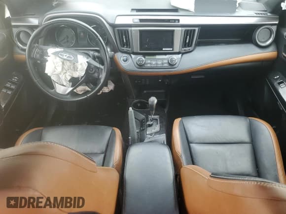 ✅ 2018 Toyota RAV4 SE • VIN: JTMNFREV4JJ205068 • Lot: 89474175. Listed on Copart with Not provided. Free auction sales archive from the USA and detailed vehicle history report at DreamBid. Image 8.