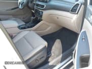 ✅ 2021 Hyundai Tucson Ultimate • VIN: KM8J3CAL6MU323503 • Lot: 41871068. Wystawiony na IAAI z przebiegiem 36 248 mil. Bezpłatny archiwum sprzedaży aukcyjnych z USA i szczegółowy raport historii pojazdu na DreamBid. Zdjęcie 5.