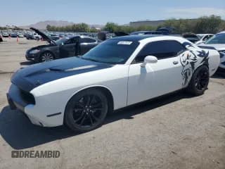 ✅ 2018 Dodge Challenger T/A • VIN: 2C3CDZBT5JH171390 • Lot: 66577474. Wystawiony na Copart z przebiegiem 82 647 mil. Bezpłatny archiwum sprzedaży aukcyjnych z USA i szczegółowy raport historii pojazdu na DreamBid. Zdjęcie 1.
