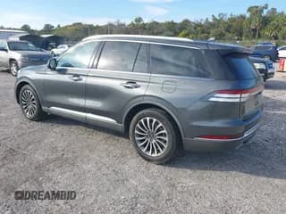 ✅ 2020 Lincoln Aviator Reserve • VIN: 5LM5J7WC1LGL29095 • Lot: 43793351. Wystawiony na IAAI z przebiegiem 76 783 mil. Bezpłatny archiwum sprzedaży aukcyjnych z USA i szczegółowy raport historii pojazdu na DreamBid. Zdjęcie 3.