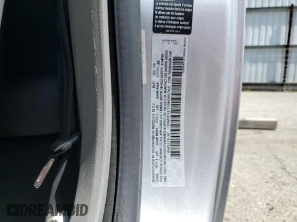 ✅ 2006 Volkswagen Beetle • VIN: 3VWRF31Y36M305782 • Лот: 52824025. Опубликован ранее на Copart с пробегом 89 249 миль. Бесплатный доступ к архиву аукционных продаж из США и подробный отчёт об истории автомобиля на DreamBid. Изображение 12.