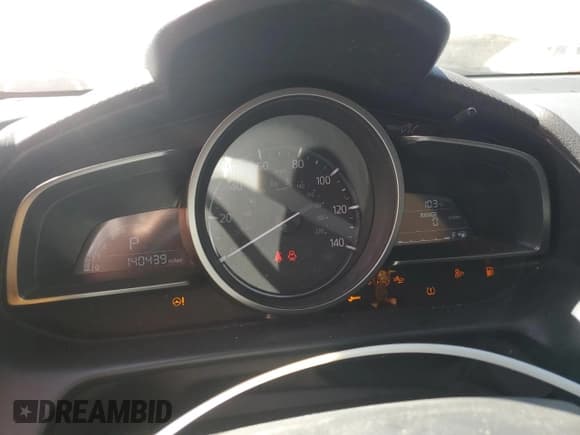 ✅ 2018 Mazda CX-3 Touring • VIN: JM1DKDC70J0328757 • Лот: 69603975. Опубликован ранее на Copart с пробегом 140 439 миль. Бесплатный доступ к архиву аукционных продаж из США и подробный отчёт об истории автомобиля на DreamBid. Изображение 9.