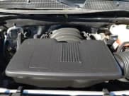 ✅ 2020 GMC Sierra 1500 SLT • VIN: 3GTP8DED6LG165304 • Лот: 90521835. Опубликован ранее на Copart с пробегом 55 717 миль. Бесплатный доступ к архиву аукционных продаж из США и подробный отчёт об истории автомобиля на DreamBid. Изображение 13.