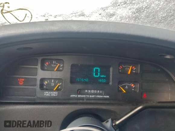 ✅ 1996 Chevrolet Caprice 1SA Special Value • VIN: 1G1BL52W9TR146694 • Лот: 93720135. Опубликован ранее на Copart с пробегом 157 540 миль. Бесплатный доступ к архиву аукционных продаж из США и подробный отчёт об истории автомобиля на DreamBid. Изображение 9.