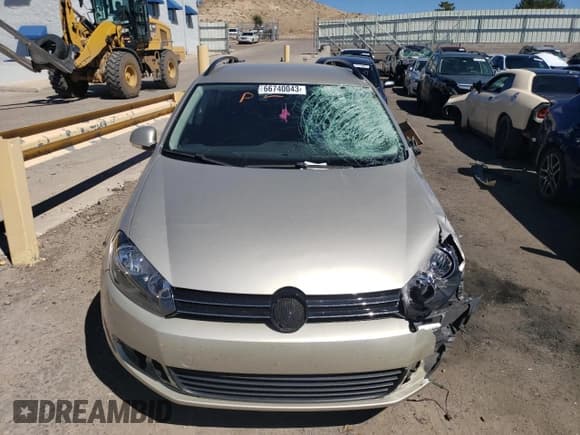 ✅ 2013 Volkswagen Jetta TDI w/Sunroof & Nav • VIN: 3VWPL7AJ0DM692248 • Lot: 66740043. Listed on Copart with 105,027 mi. Free auction sales archive from the USA and detailed vehicle history report at DreamBid. Image 5.