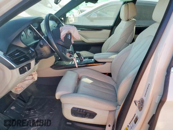 ✅ 2017 BMW X5 xDrive35i • VIN: 5UXKR0C34H0X77652 • Lot: 92861115. Listed on Copart with Not provided. Free auction sales archive from the USA and detailed vehicle history report at DreamBid. Image 7.